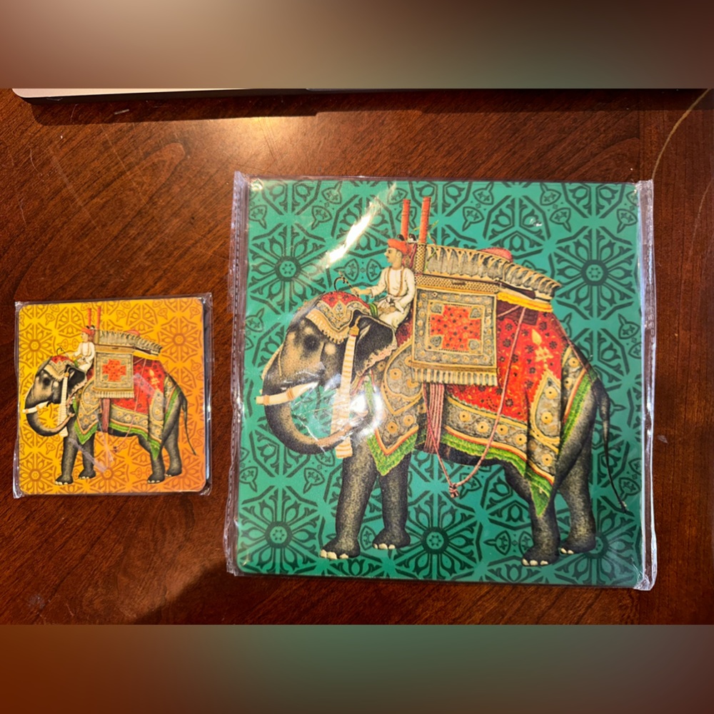 New 2 Pc Desi Pop Elephant India Green Lg & Sm Yellow Coasters Trivet Set India